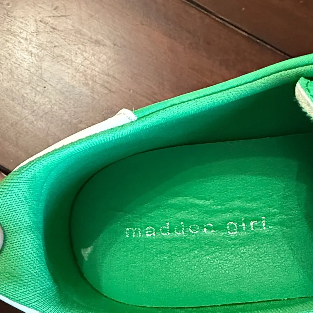 Madden Girl Vibrant Green Shoes - Picture 2 of 4